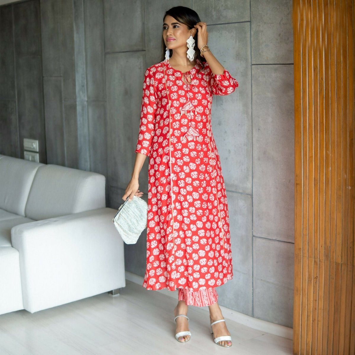 Aayaa Pure Muslin printed Kurti & Pant - Red | Grocsy