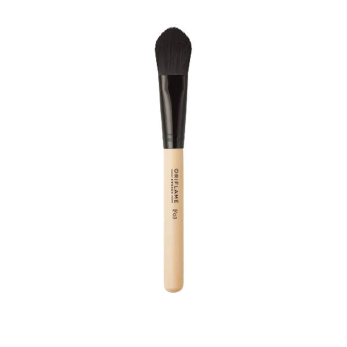 Oriflame Precision Foundation Brush | Grocsy