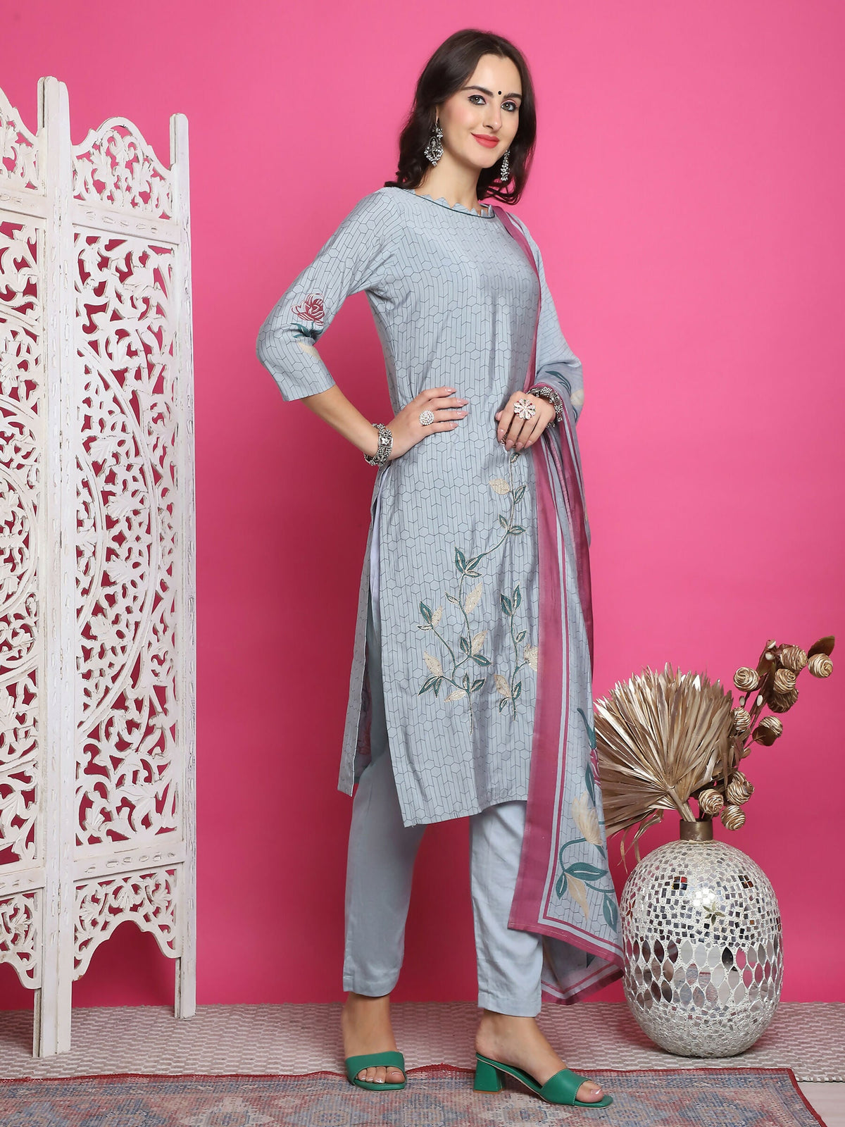 Jyoti Fashion Women's Grey Muslin Floral Print with Jari & Crystal work Kurta with Trouser & Dupatta | Grocsy