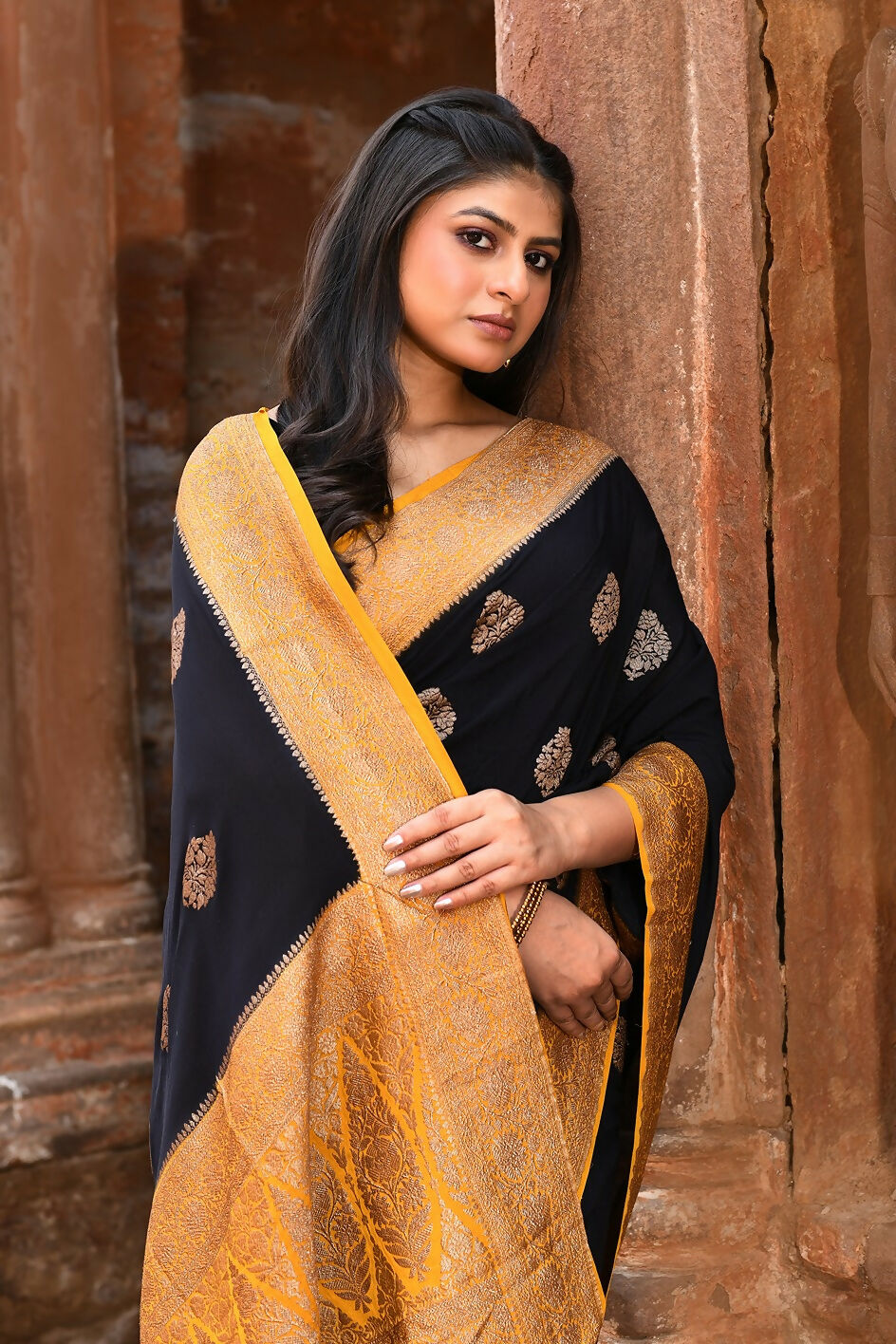 Joban Fashion Black Crepe Chiffon Pure Handloom Banarasi Silk Saree | Grocsy