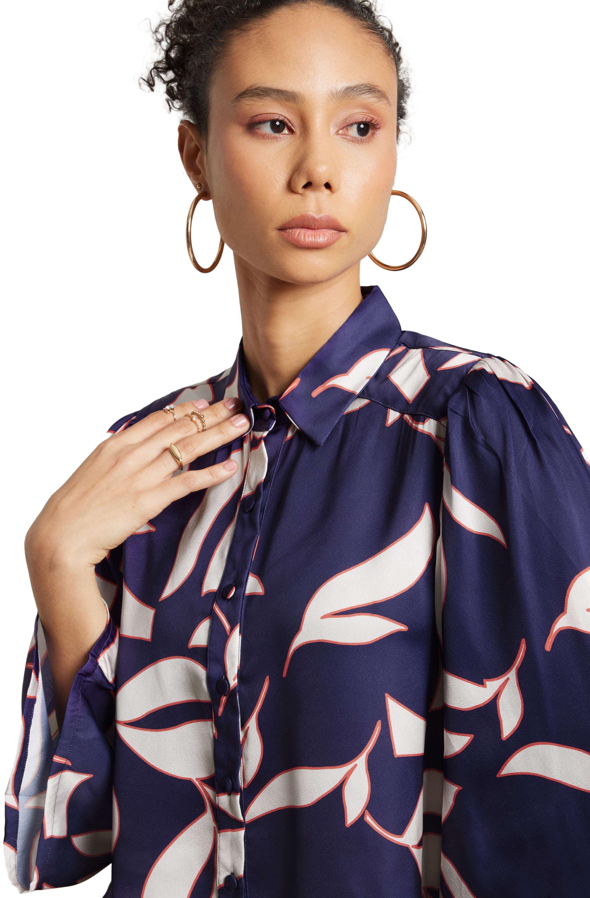 Zaccai Women's Purple Satin Abstract Top | Grocsy