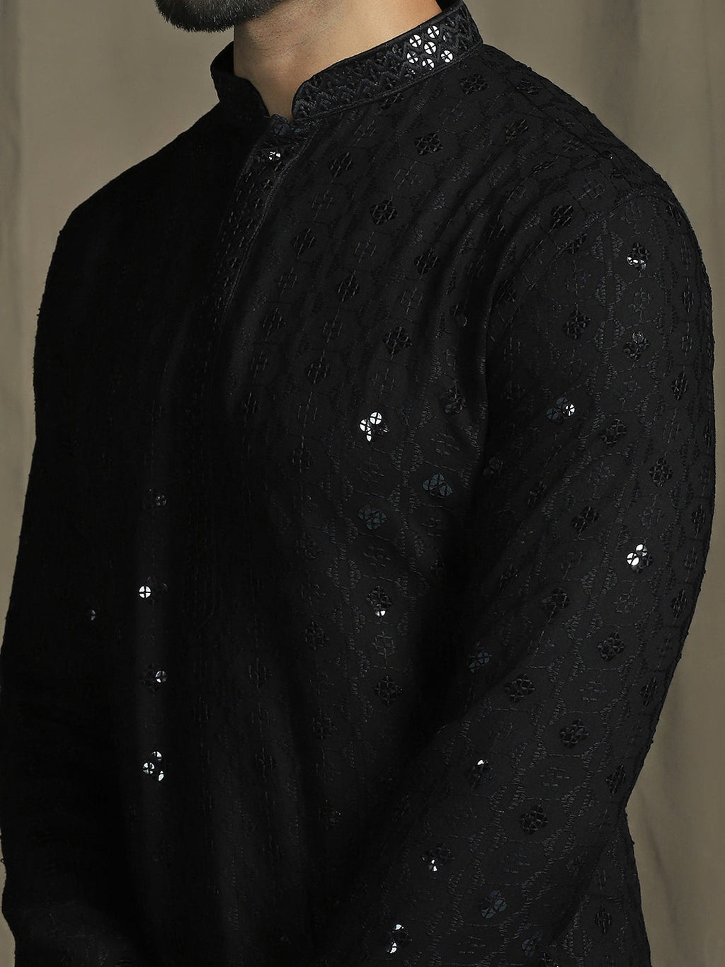 Zavaya Men Black Embroidery Cotton Blend Kurta | Grocsy