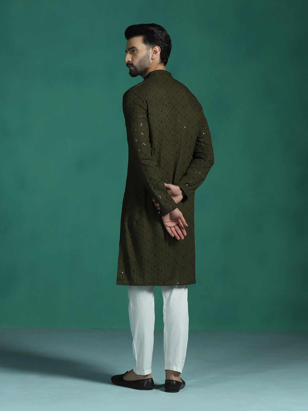 Zavaya Men Olive Embroidery Cotton Blend Kurta | Grocsy