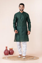 Zavaya Men Dark Green Solid Banarasi Silk Kurta | Grocsy