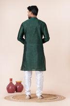 Zavaya Men Dark Green Solid Banarasi Silk Kurta | Grocsy