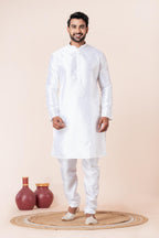 Zavaya Men White Solid Banarasi Silk Kurta | Grocsy