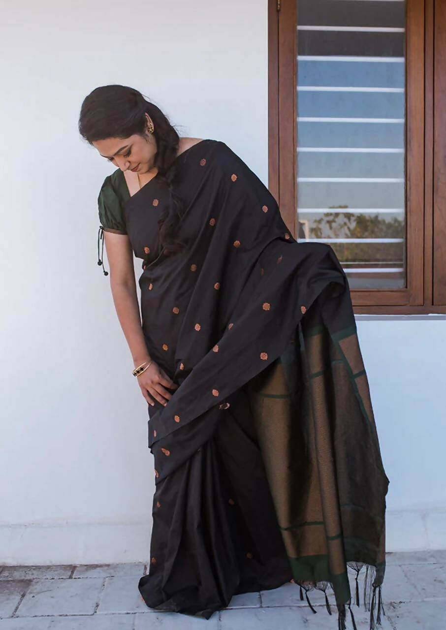 DEIANA'S Beautiful Designer Golden zari Soft Lichi Silk Saree - Black | Grocsy
