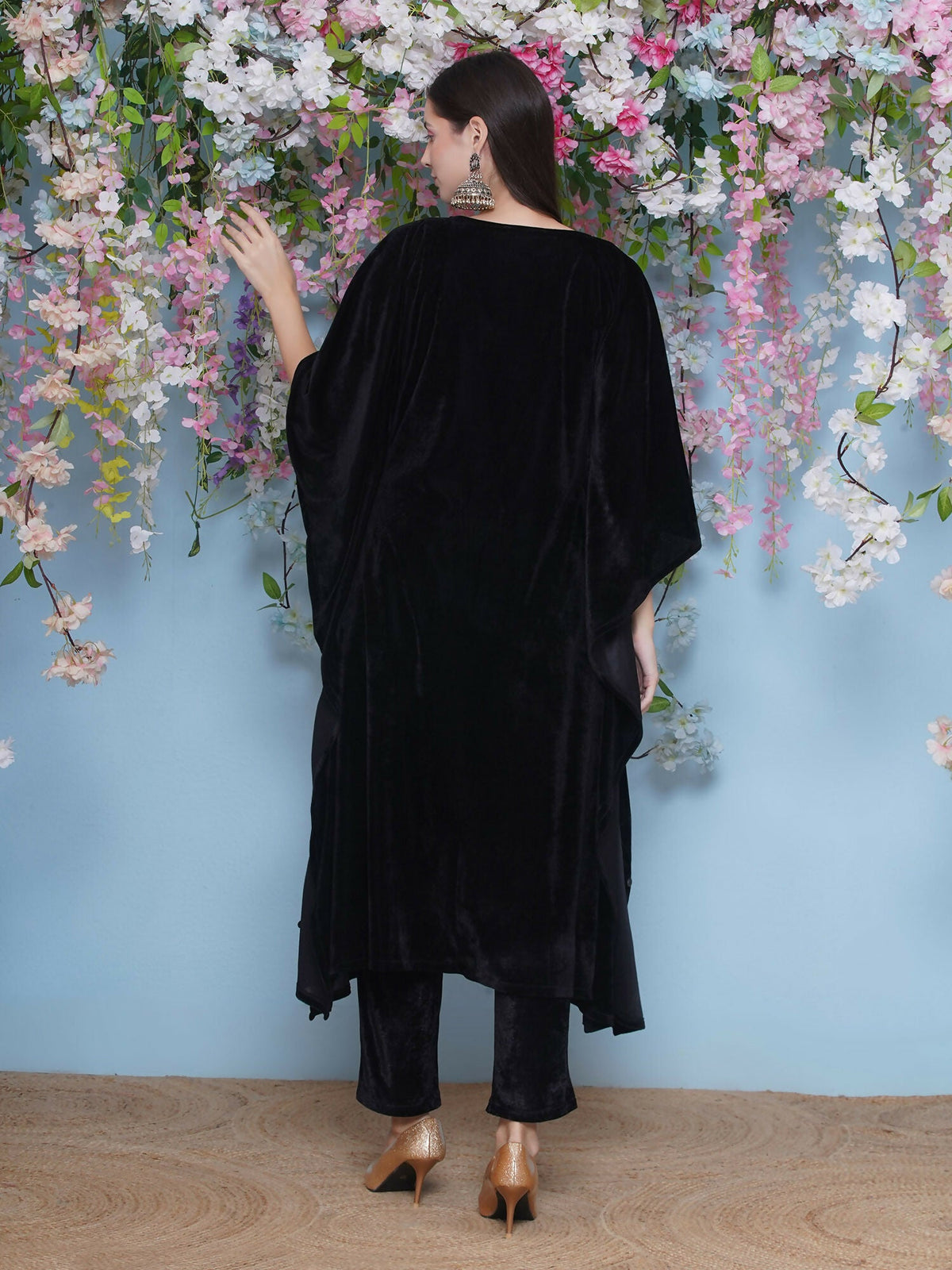 Joban Fashion Black Hand Embellished Kaftaan with ineer and Pant | Grocsy