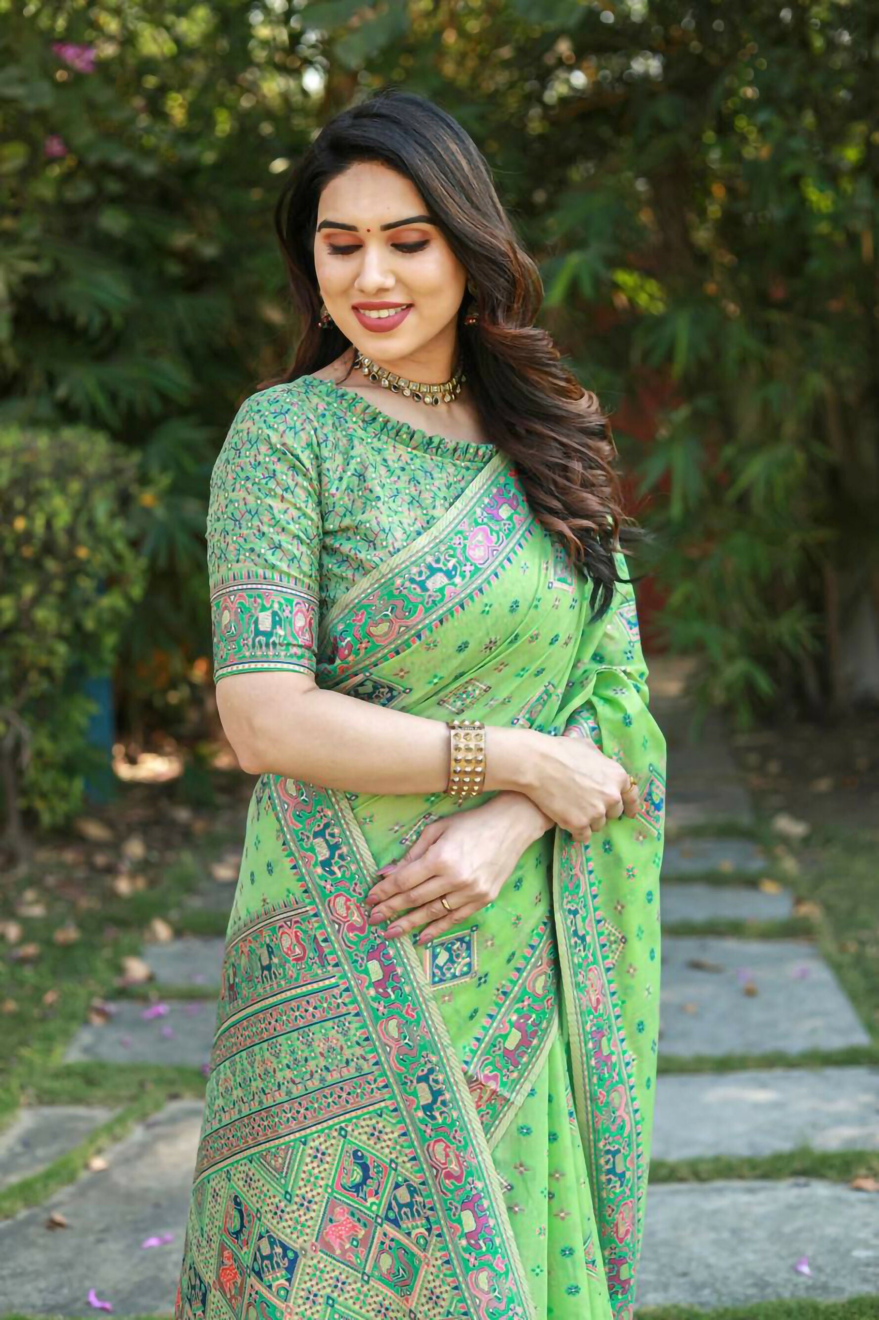 Vastranavya Luxury and Beautiful Soft, Smooth, Flowing Original Pashmina Soft Cotton Saree with Matching Blouse Fabric - Pista | Grocsy