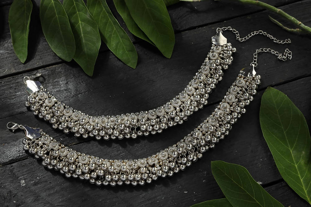 Mominos Fashion Kamal Johar Oxidised Heavy Silver Anklets | Grocsy