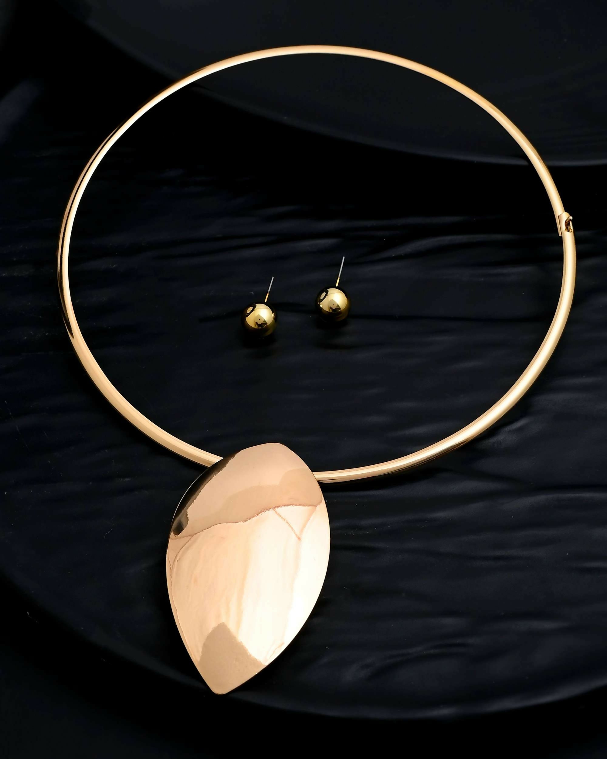 VOJ Gold-Polished Western Hasli with Studs Earrings Set | Grocsy