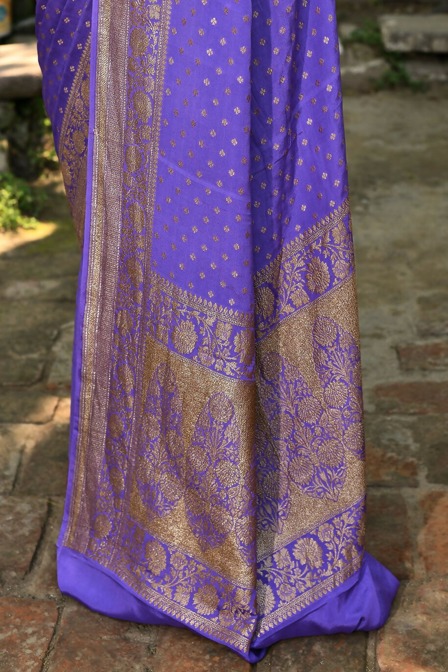 Joban Fashion Lavender Crepe Chiffon Pure Handloom Banarasi Silk Saree | Grocsy