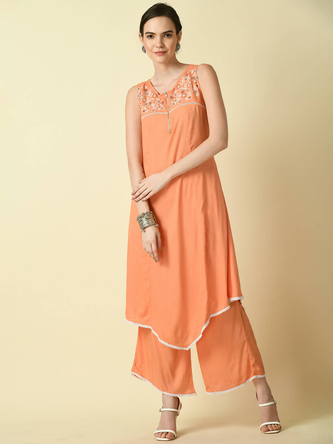 Myshka Women's Peach Embroidered Kurta With Palazzo | Grocsy