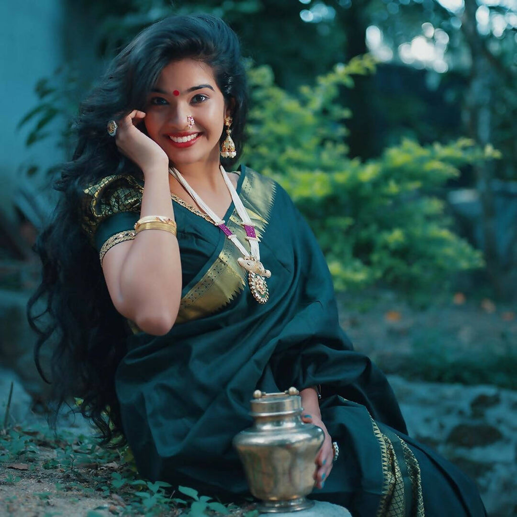 DEIANA'S Beautiful Designer Golden zari Soft Lichi Silk Saree - Navy Blue | Grocsy