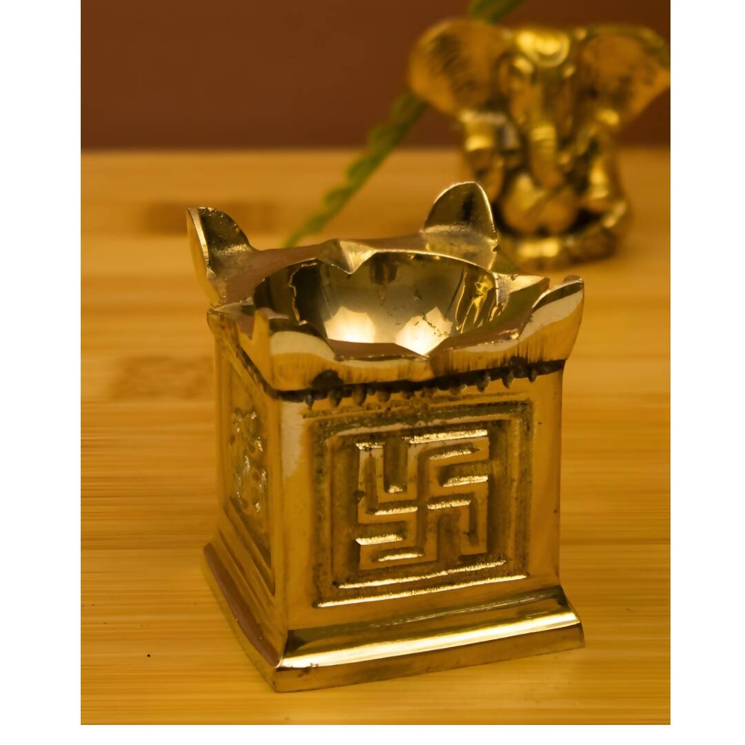 Spillbox Gold-Toned Brass Tulasi Deep Pooja Essential | Grocsy