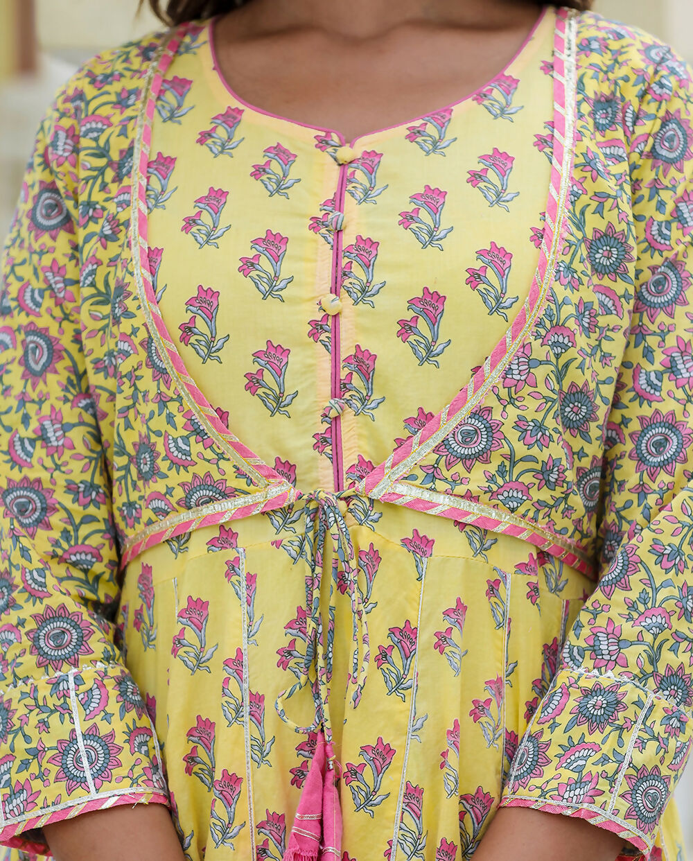 Kaajh Women's Yellow Floral Paplum Kurta Sharara Set With Dupatta | Grocsy