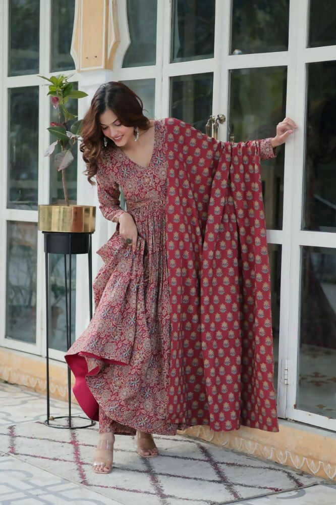Vastranavya Maroon Pure Cotton Printed Top with Pant & Dupatta Set | Grocsy