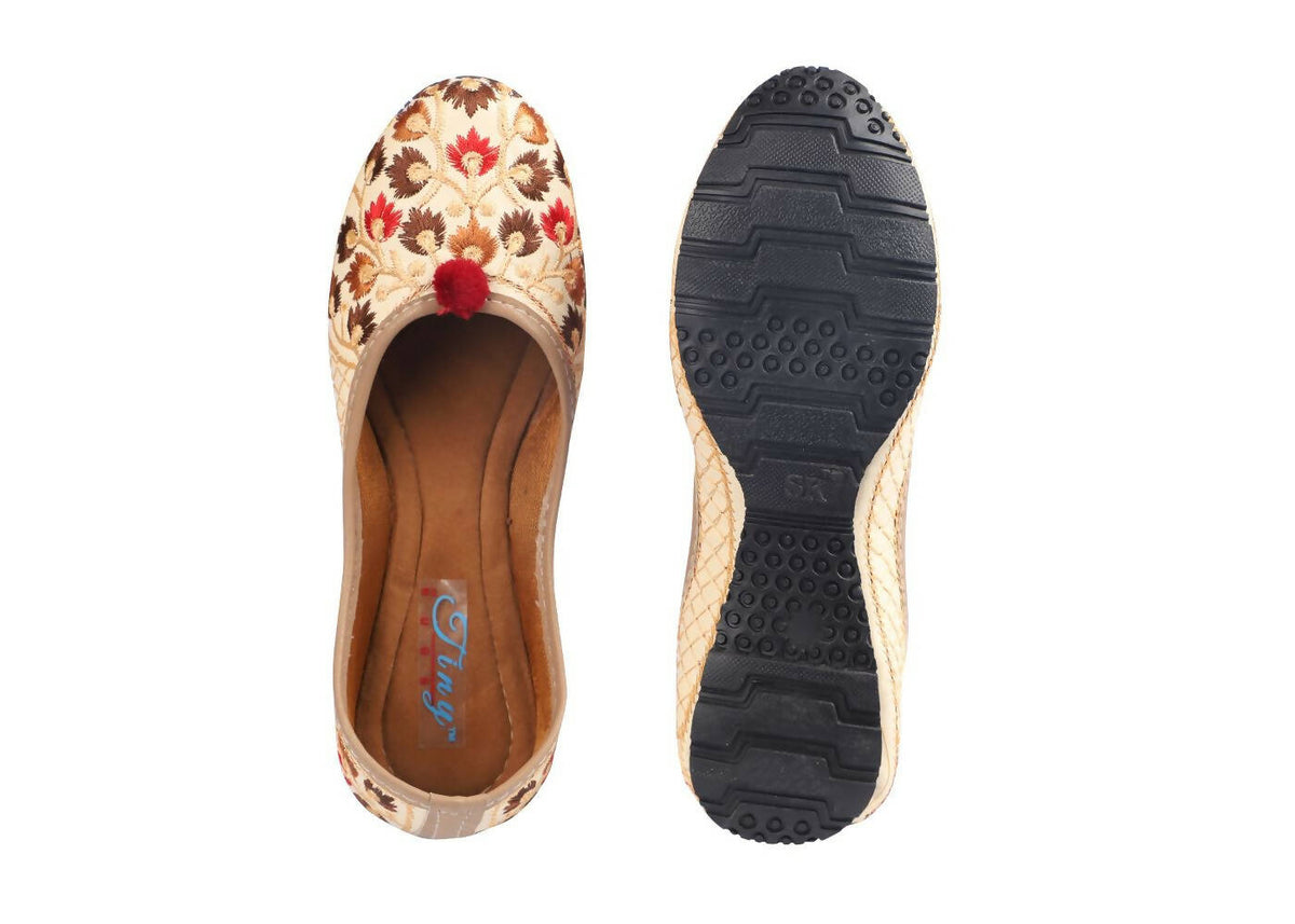 Tiny Bugs Girls Ethnic Floral Embroidered Juttis - Beige | Grocsy