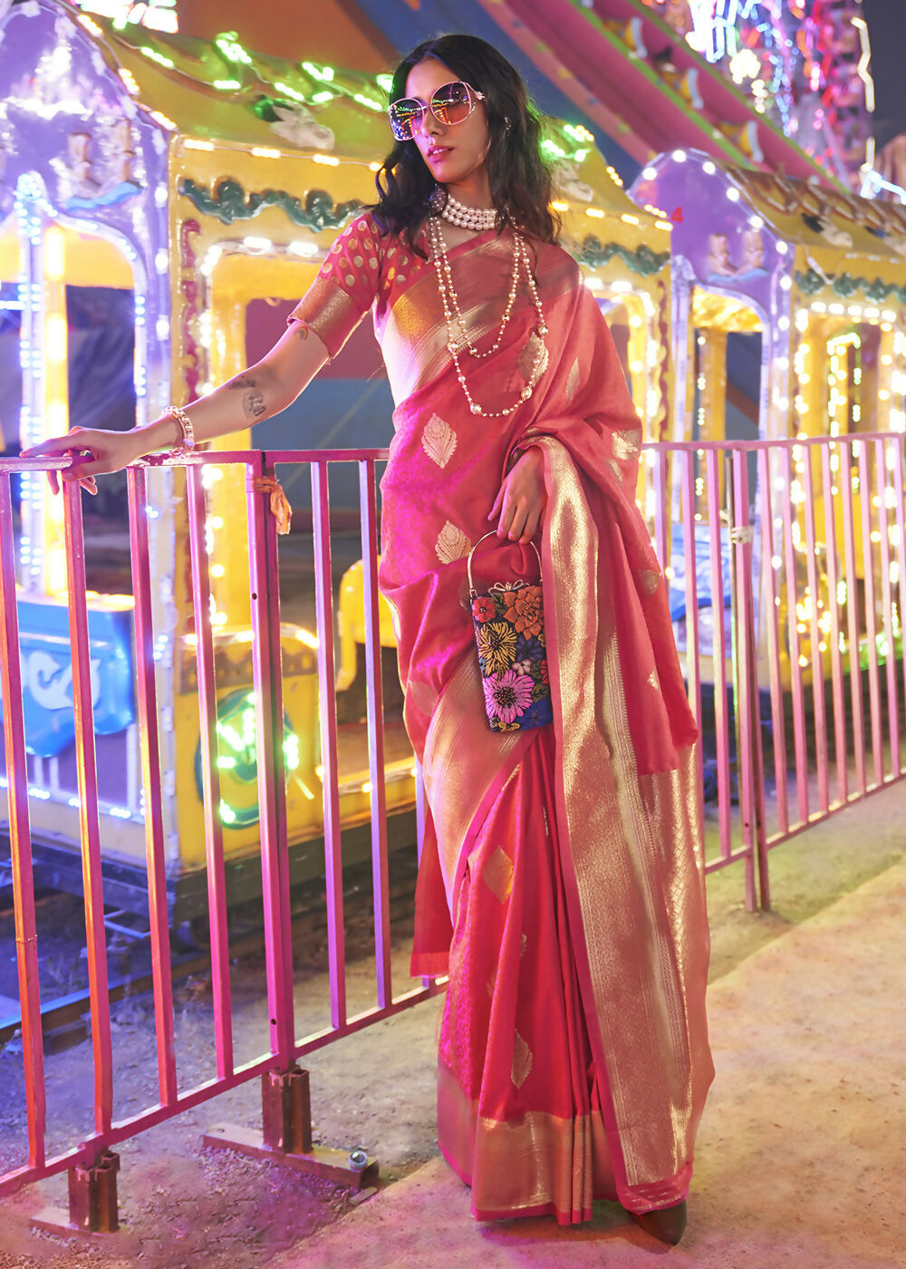 Beautiful Hot Pink Handloom Weaving Silk Saree - Emponline | Grocsy