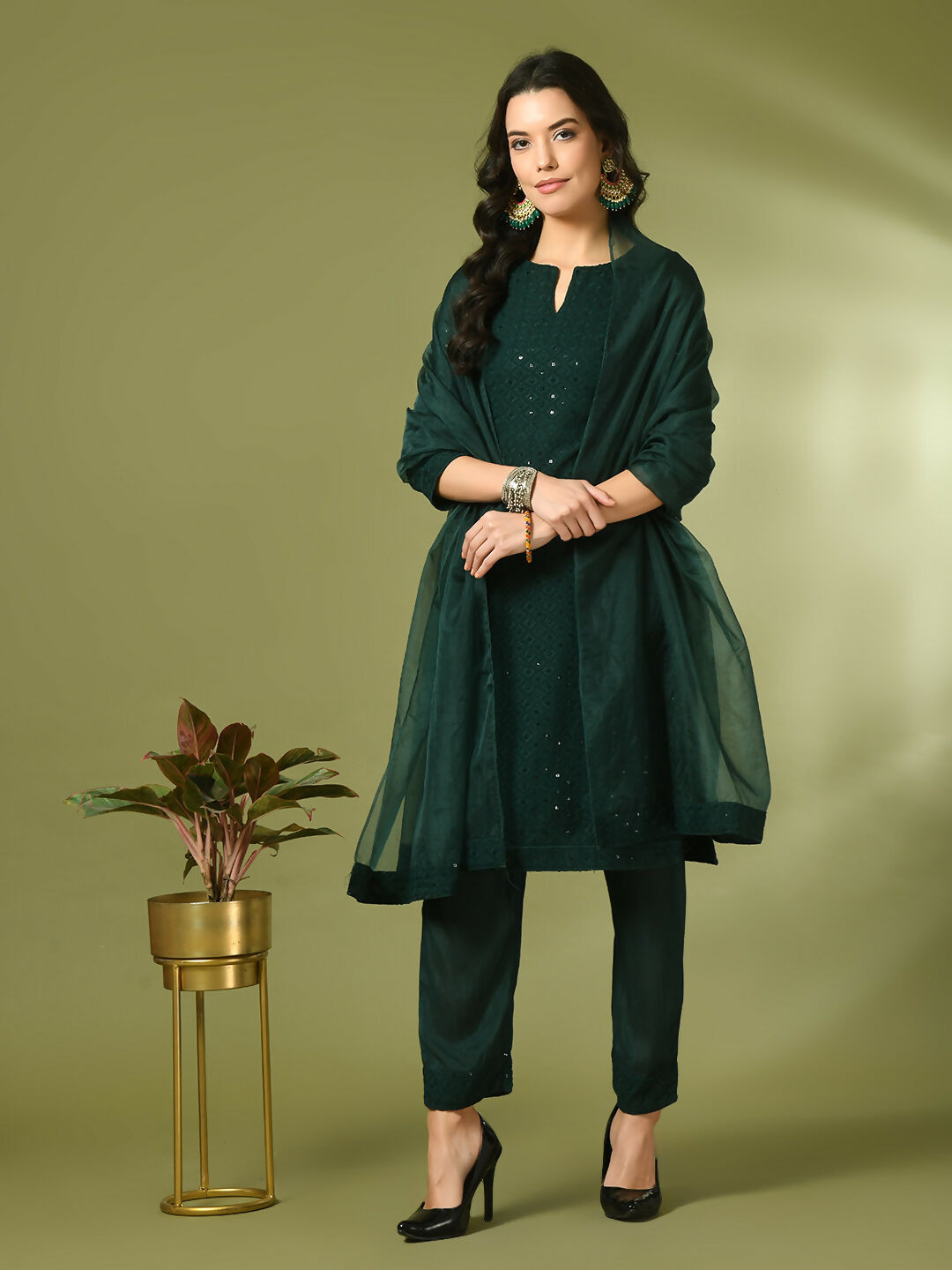 Myshka Women's Green Embroidered Cotton Straight Party Kurta Set With Dupatta | Grocsy