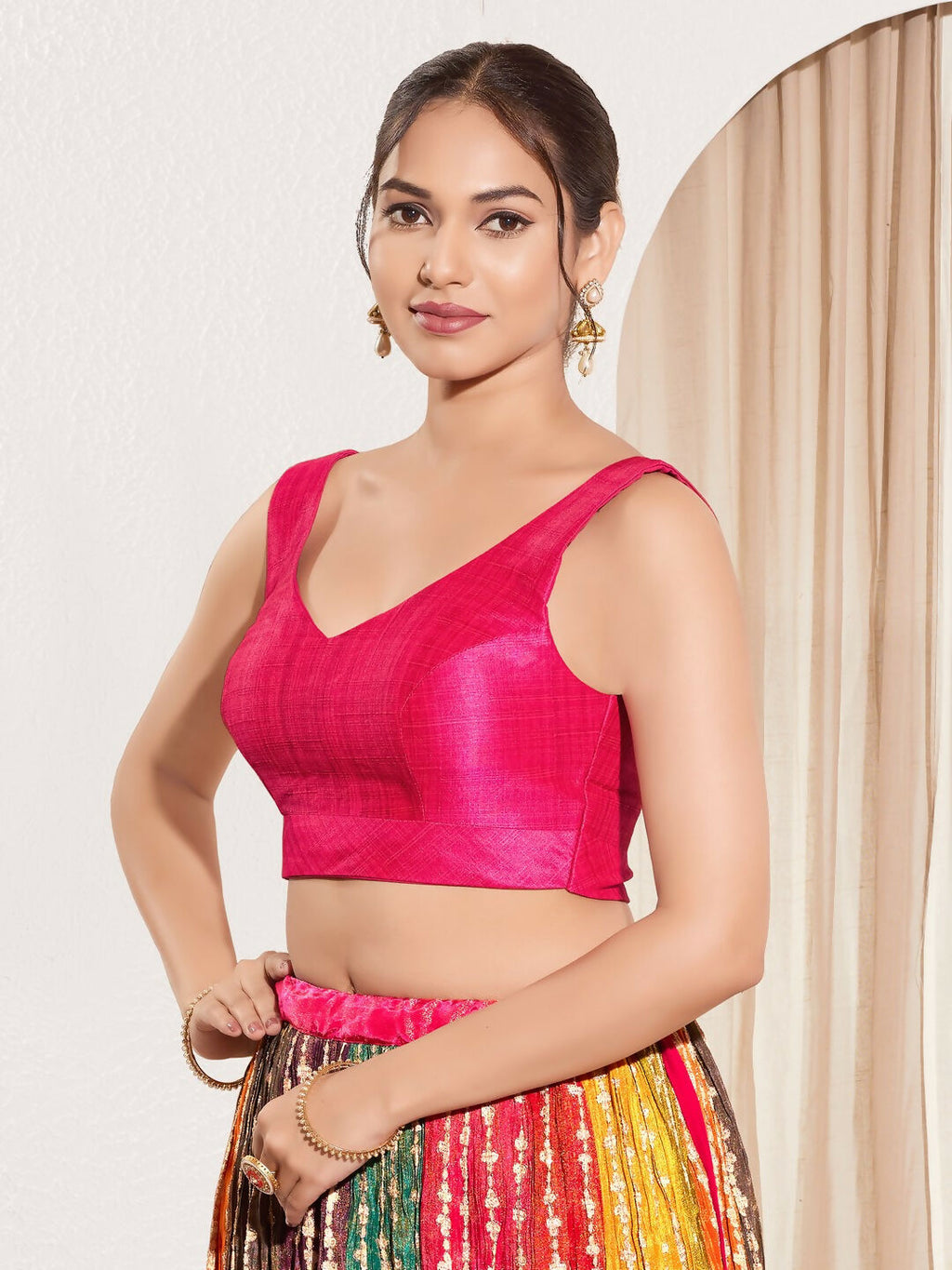 Joban Fashion Dark Pink Mulberry Silk Padded Blouse With Round Neck Sleeveless | Grocsy