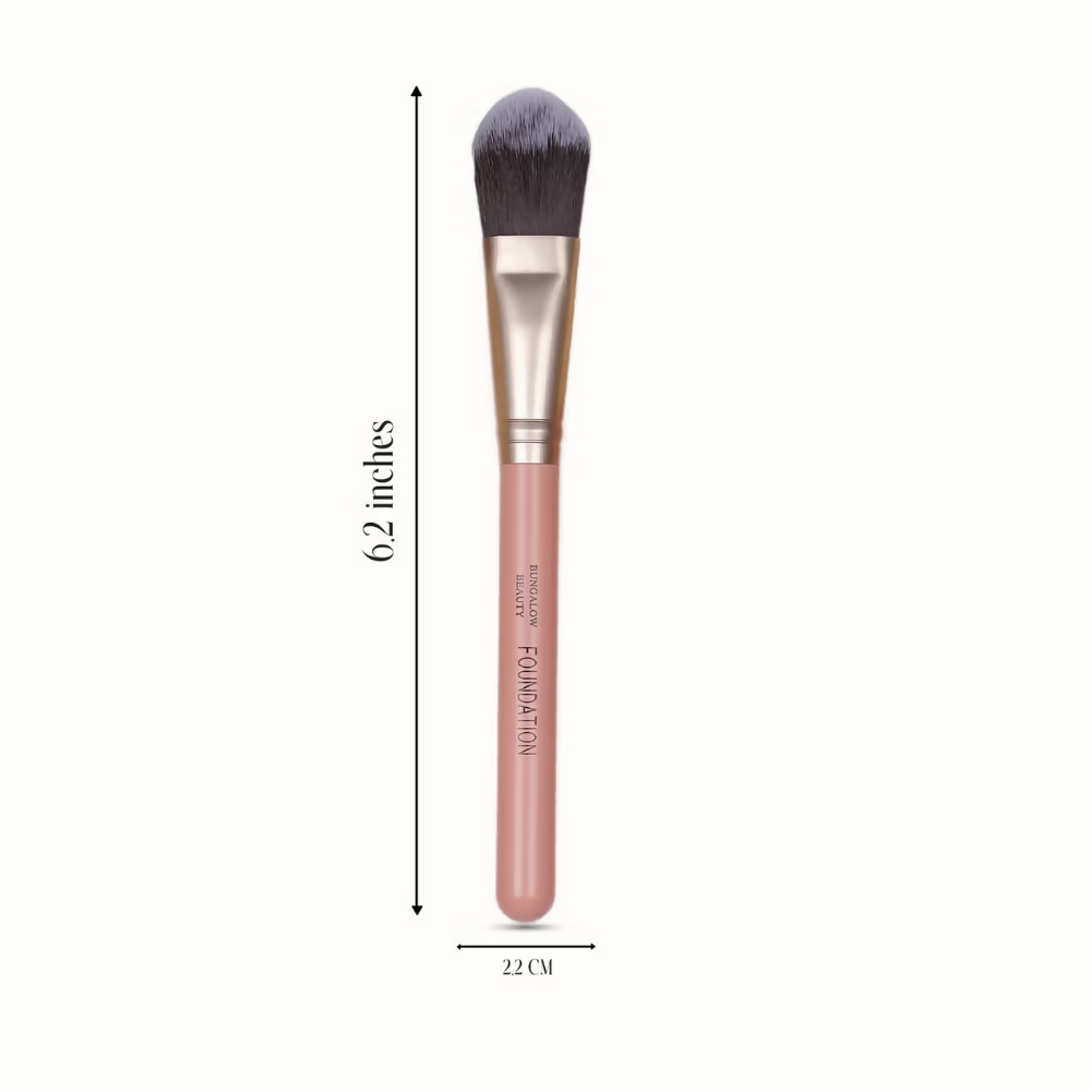 BUNGALOW BEAUTY Foundation Brush | Grocsy