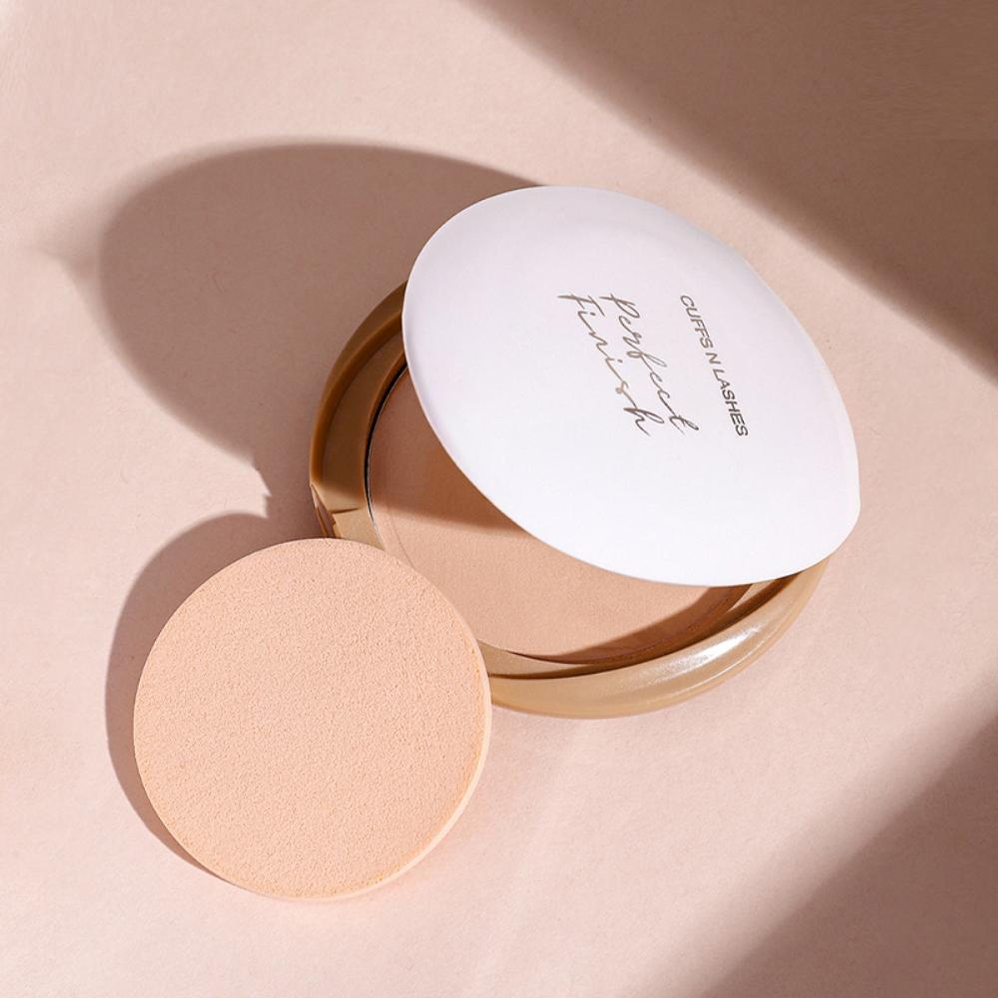 CUFFS N LASHES Perfect Finish Pressed Powder Compact With SPF 15 - 04 Golden Caramel | Grocsy