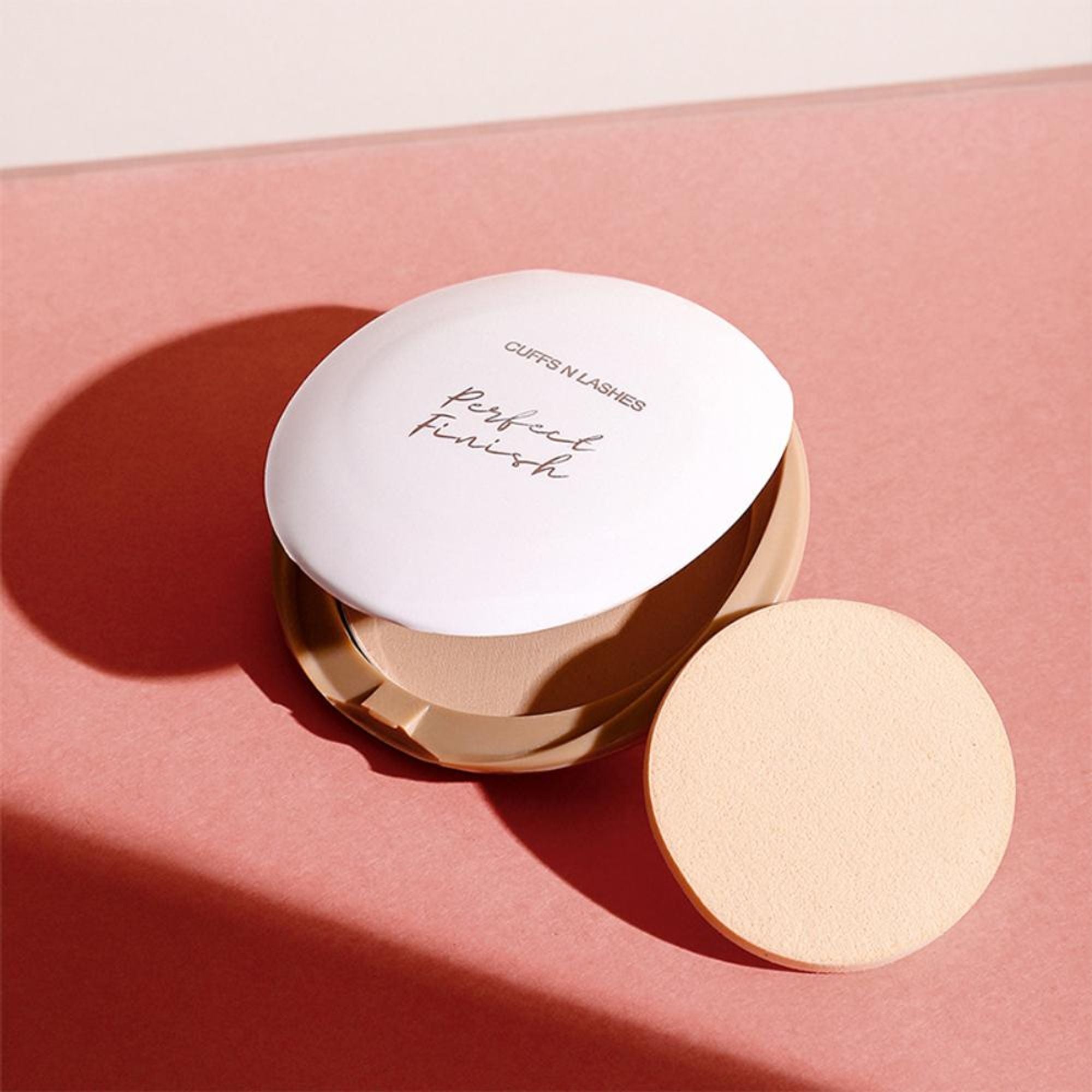 CUFFS N LASHES Perfect Finish Pressed Powder Compact With SPF 15 - 05 Light Medium | Grocsy