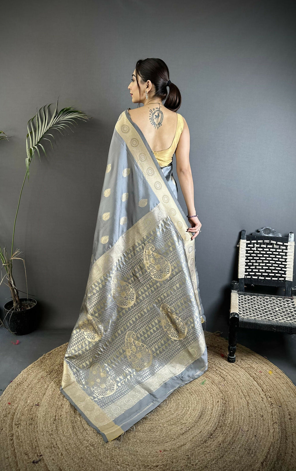 Joban Fashion Grey Paisley Soft Silk Banarasi Saree | Grocsy