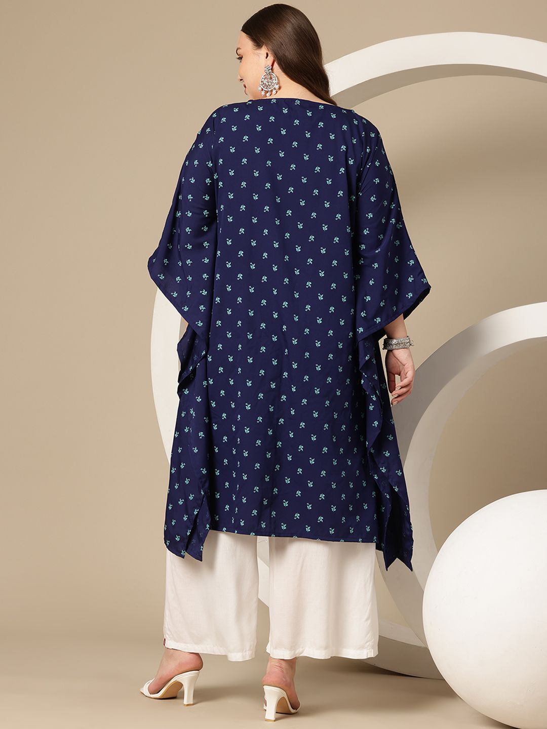 Sztori Plus Size Floral Printed Flared Sleeves Floral Kaftan Kurta | Grocsy