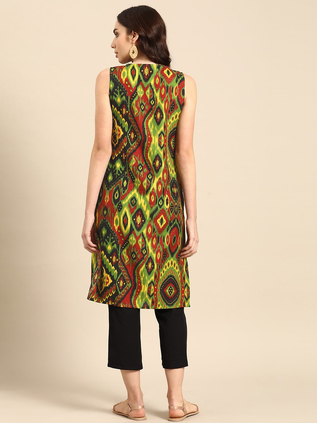 Sangria Women Ikat Printed Kurta | Grocsy