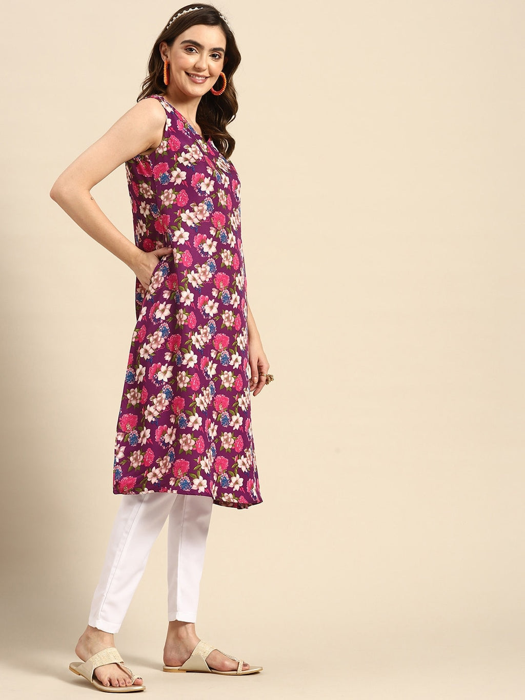 Sangria Women Floral Printed A-Line Sleeveless Kurta | Grocsy