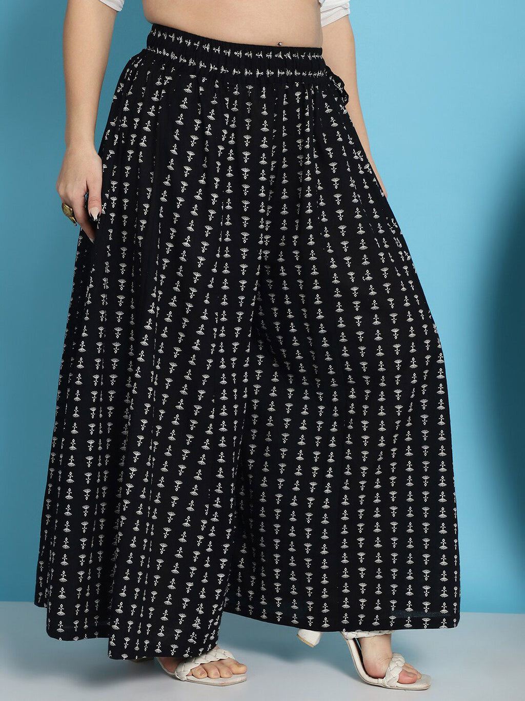 TAG 7 Women Floral Printed Flared Pure Cotton Palazzos | Grocsy