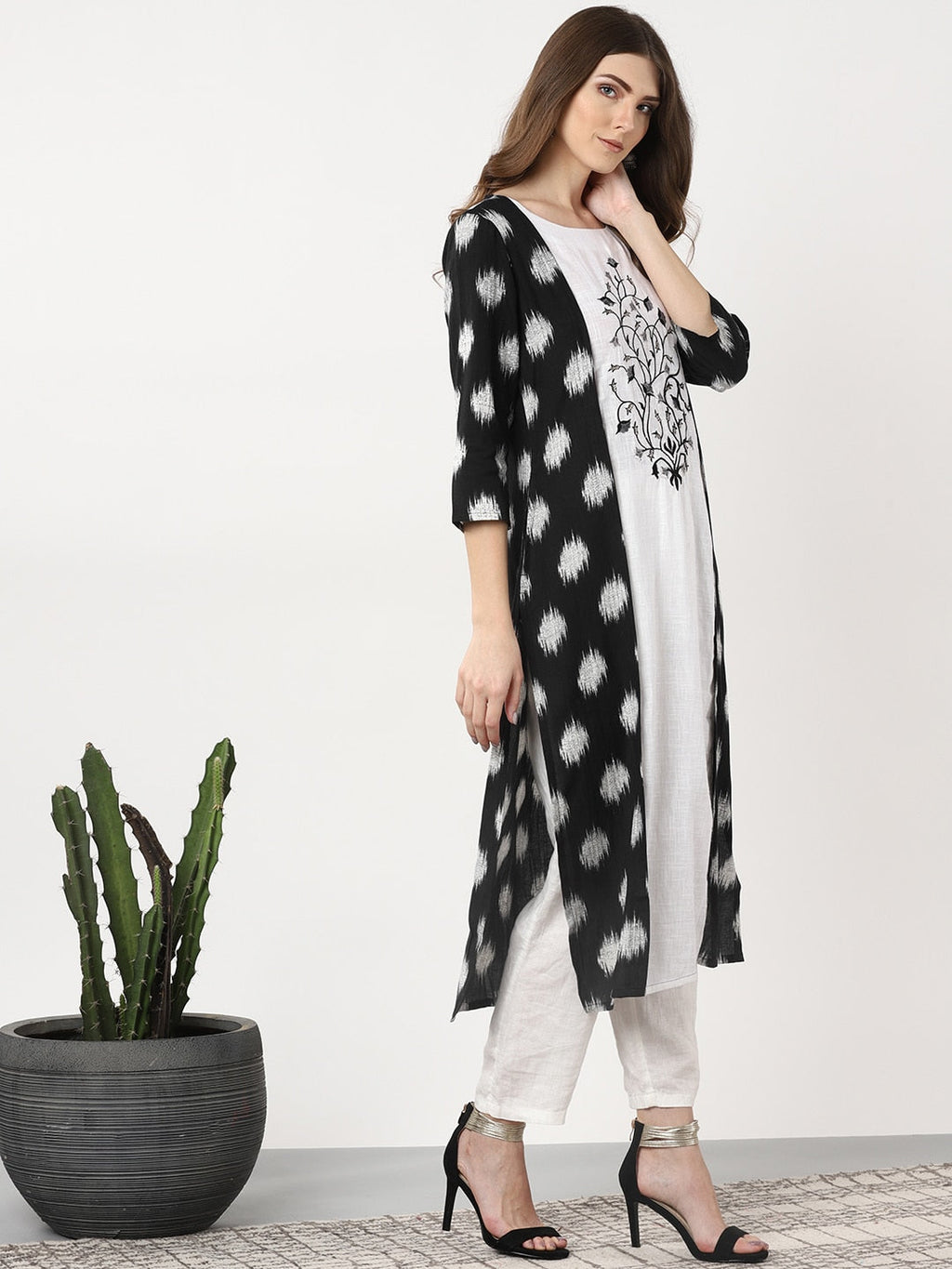 Sangria Women Black & Off-White Woven Design Straight Kurta | Grocsy