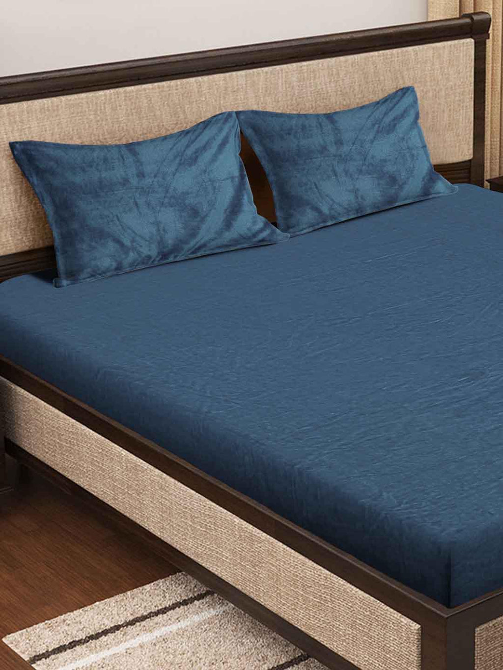 KLOTTHE Turquoise Blue 300 TC Woolen Fitted King Bedsheet With 2 Pillow Covers | Grocsy