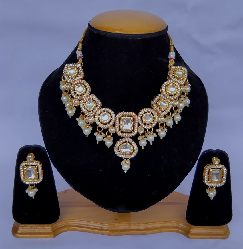 Joban Fashion Hand Made High Quality Gold Plated Base Metal Alloy Kundan Stone Studded Kundan Jewellery Set | Grocsy