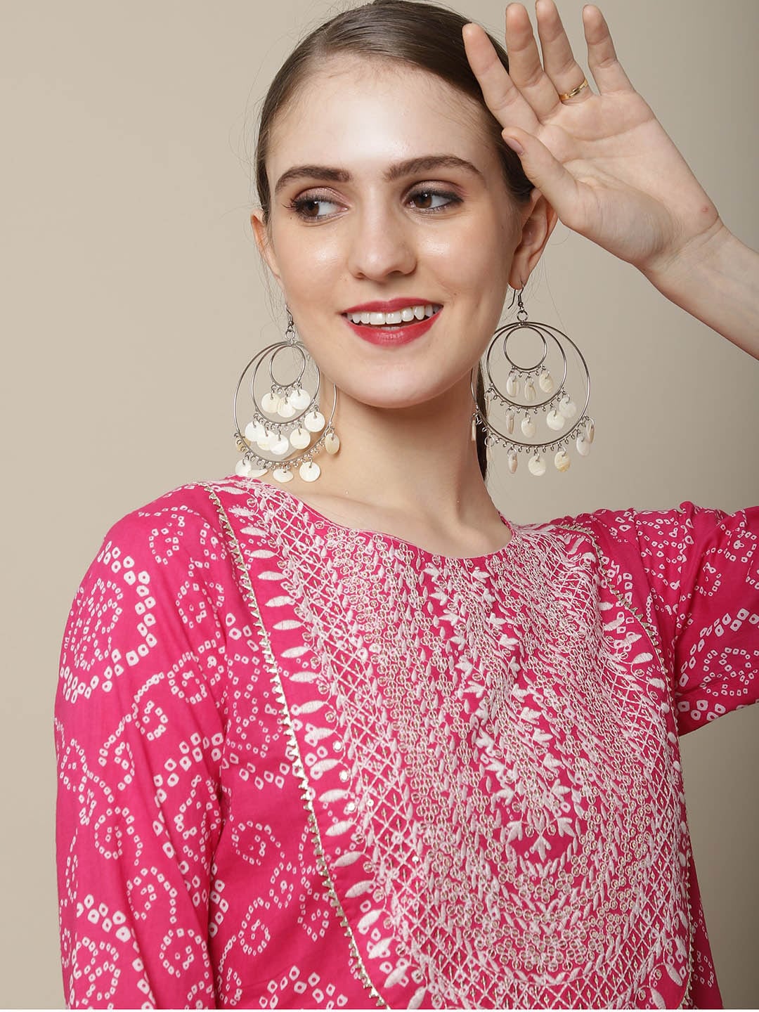 Sangria Women Pink & White Bandhani Printed Thread Work Kurta | Grocsy