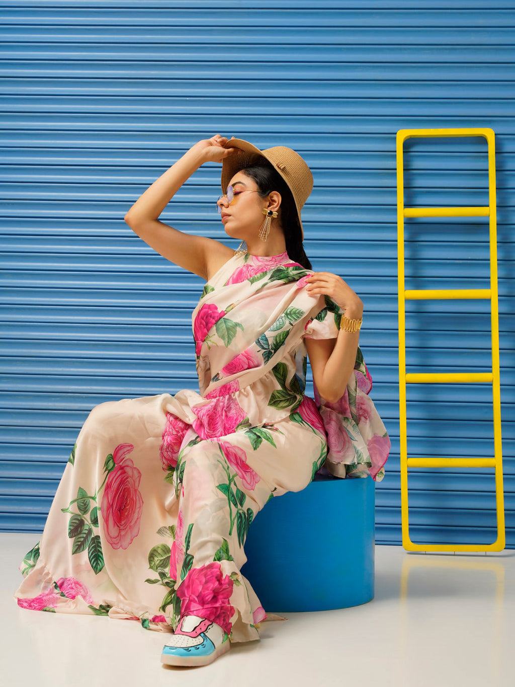 Tikhi Imli Floral Printed Poly Crepe Saree | Grocsy