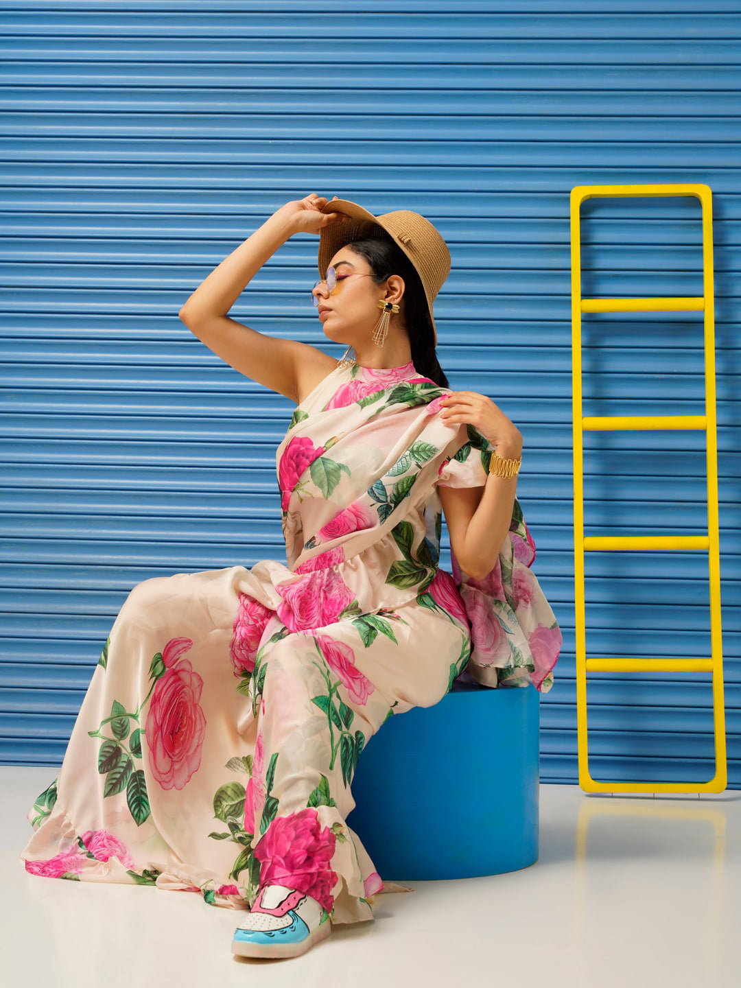 Tikhi Imli Floral Printed Poly Crepe Saree | Grocsy