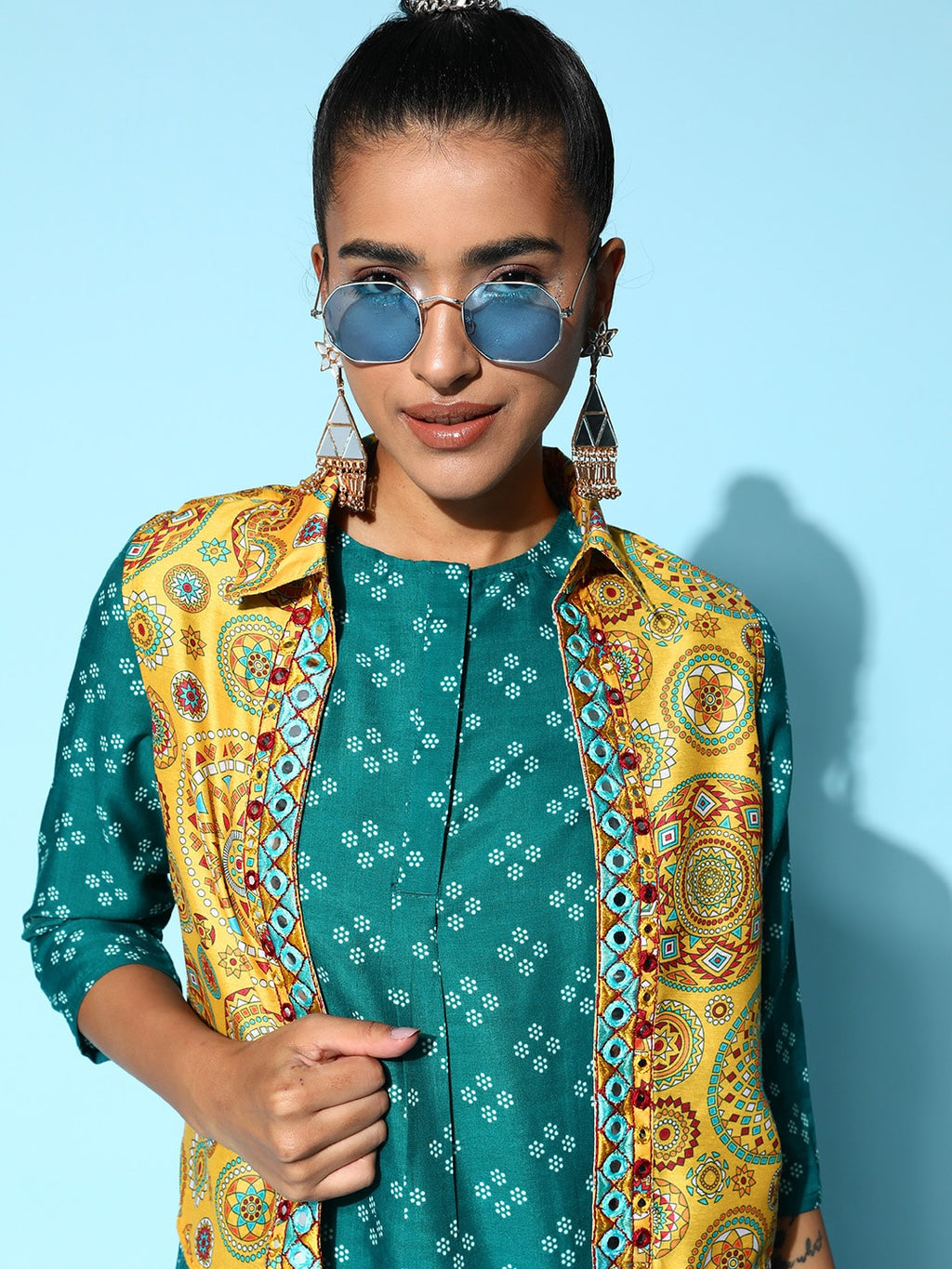 Sangria Printed Kurta Set with Embroidered Ethnic Jacket | Grocsy
