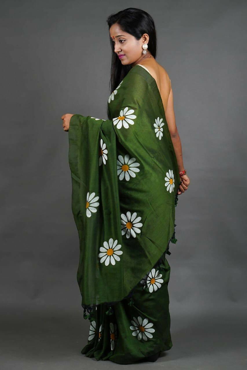 Exclusive Collection Deep Green Pure Cotton Saree With Sunflower Design | Grocsy