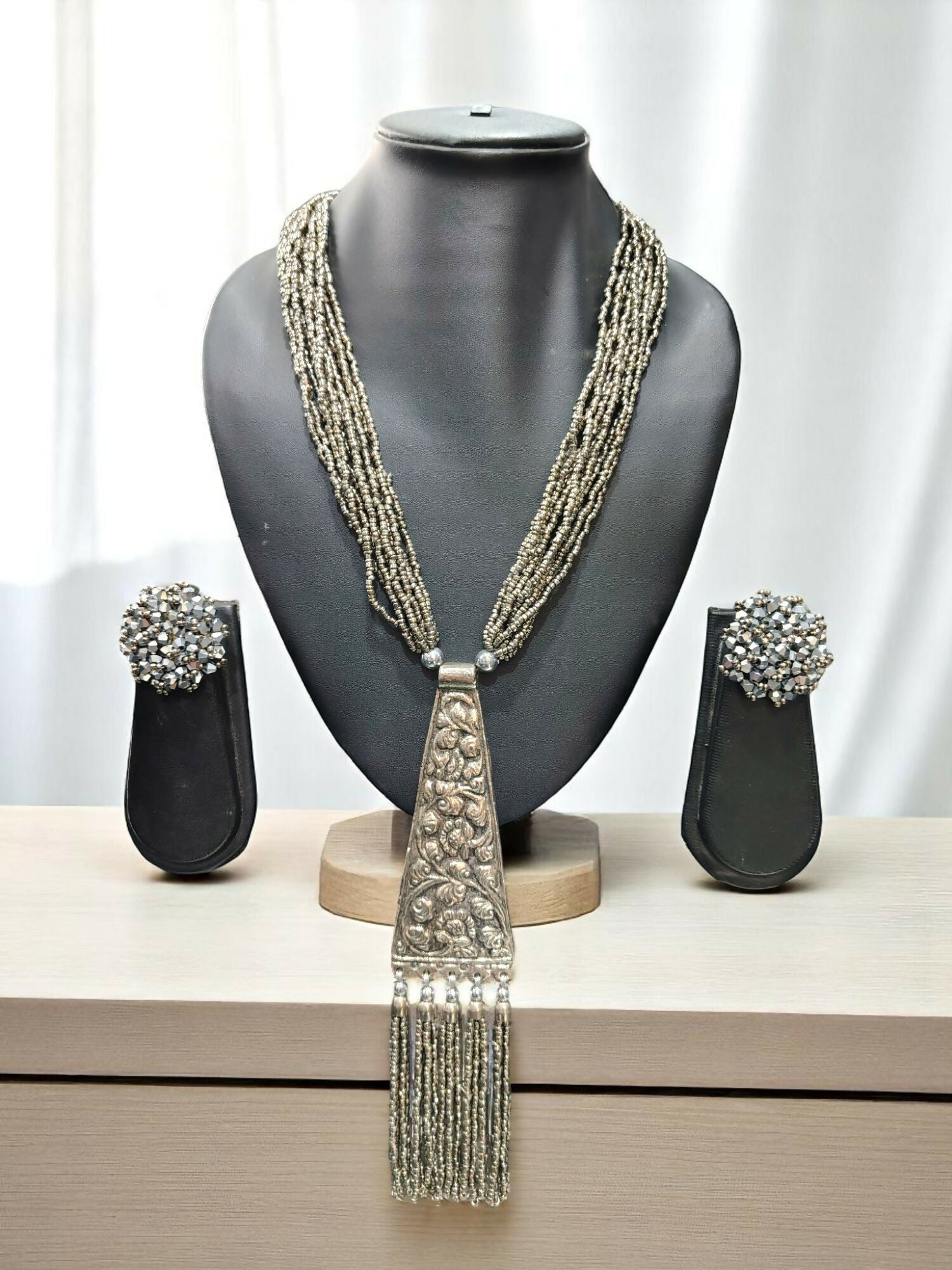 Inhanns Day-To-Dinner Tie Shaped Oxidized Black Metal Multi-Layered Long Necklace Set - Gray | Grocsy