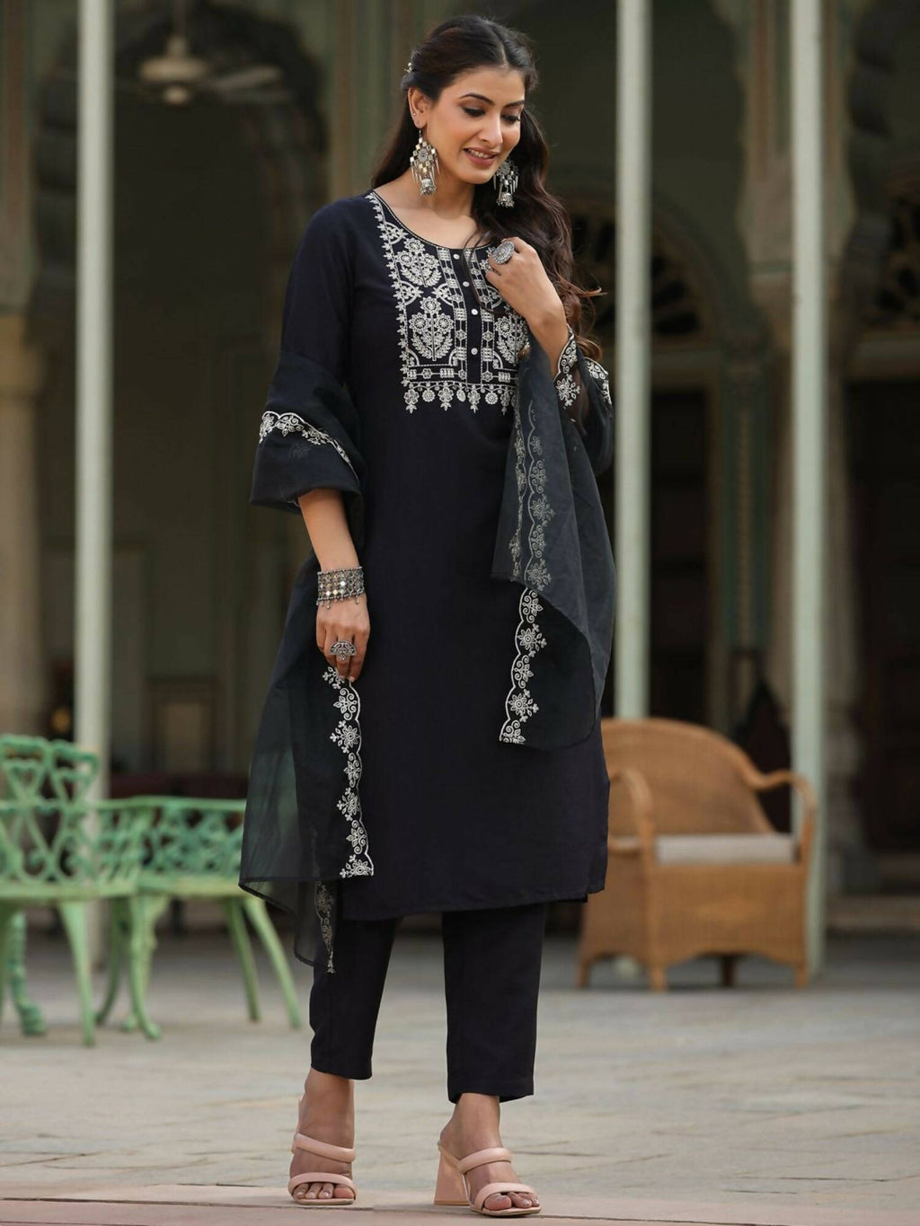 Juniper Women's Black Chinnon Solid Embroidered Kurta Set | Grocsy