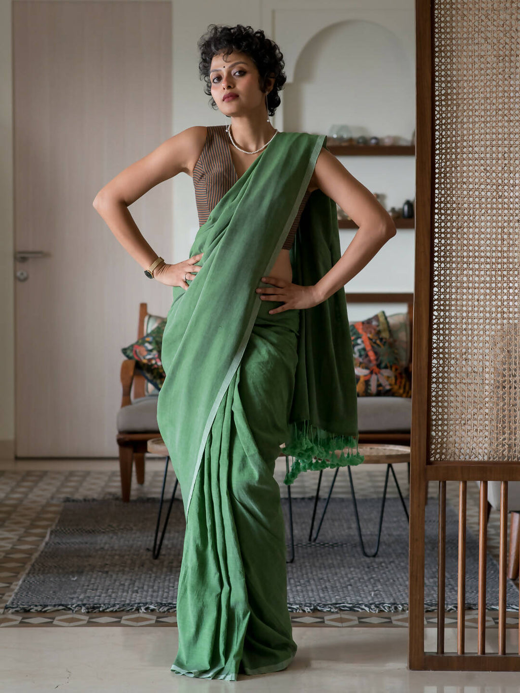 Suta Green Solid Cotton Blend Saree | Grocsy