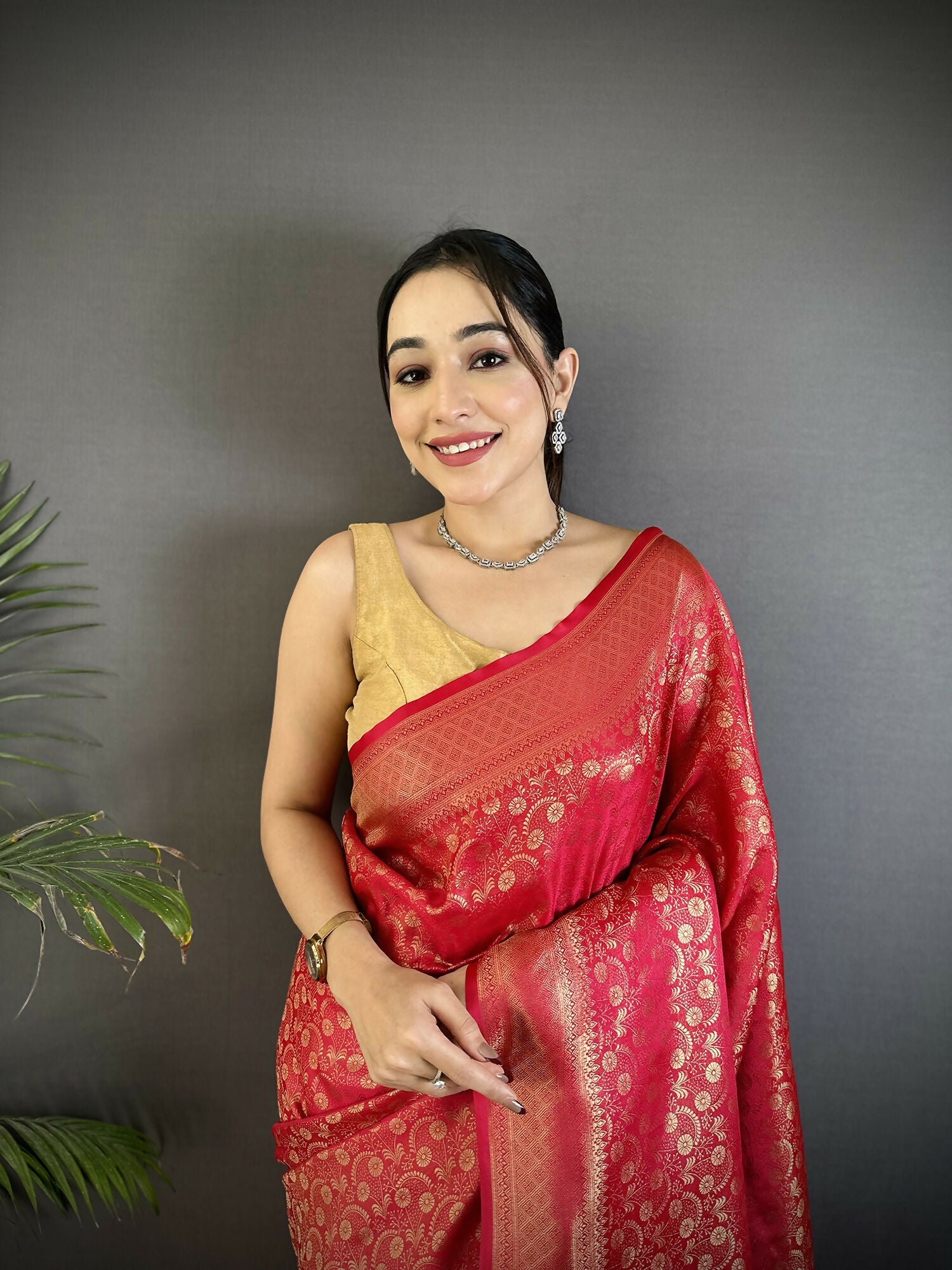 Joban Fashion Red Floral & Paisley Motifs Soft Satin Silk Banarasi Saree | Grocsy