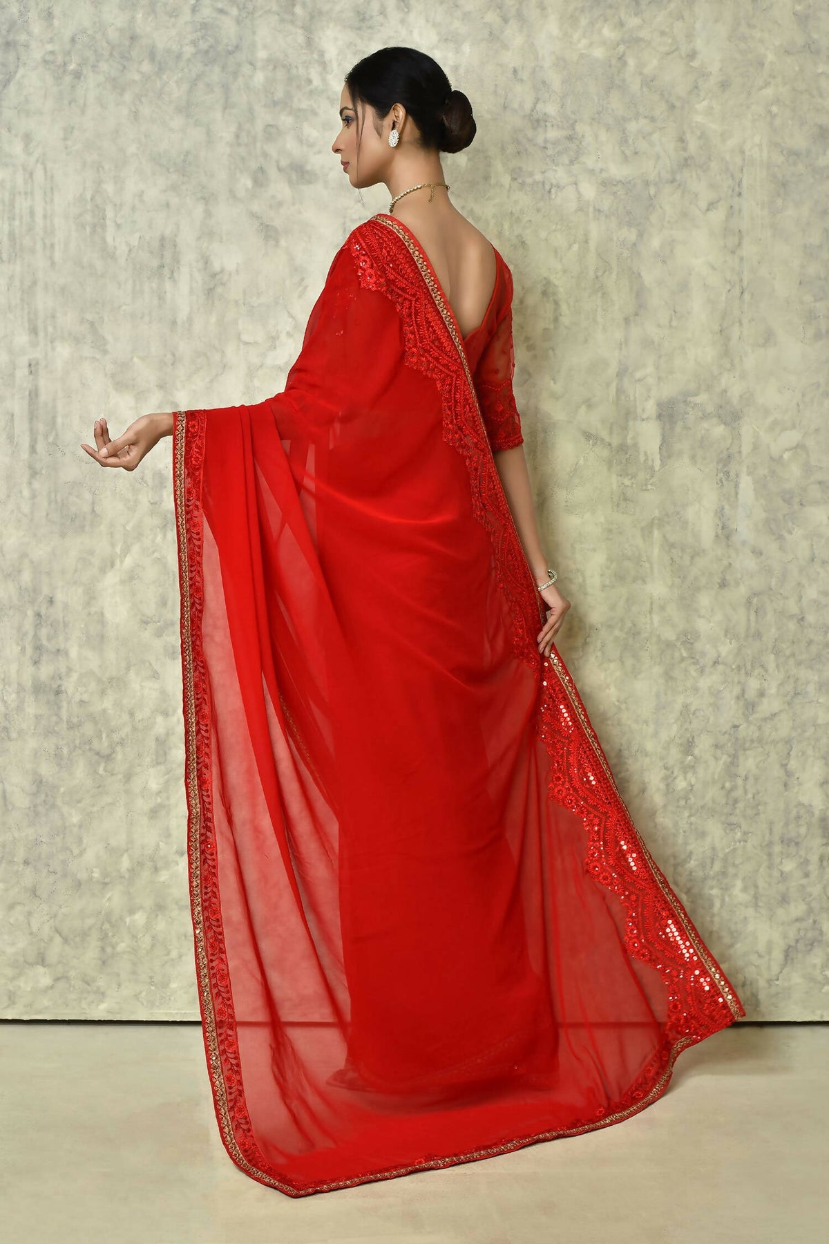 Red Georgette Plain Saree with Blouse Piece - Purvi | Grocsy
