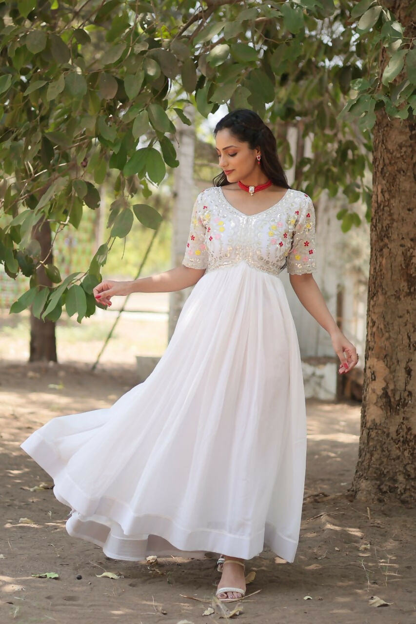 Vastranavya Faux Blooming with Embroidery Zari Sequins-work Gown - White | Grocsy