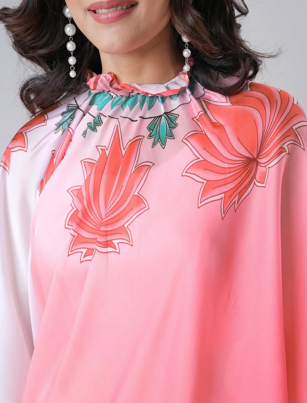Vastranavya Blush Pink Freehand Floral Print Ready to Wear Saree | Grocsy