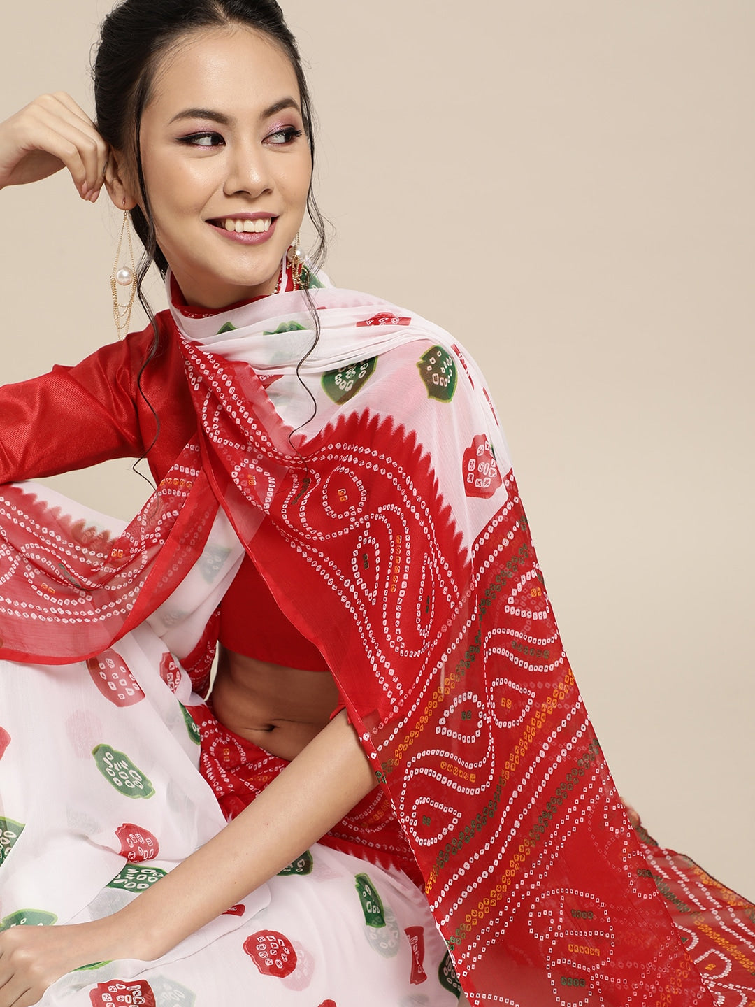 Saree Mall Geometric Poly Chiffon Saree with Printed border | Grocsy