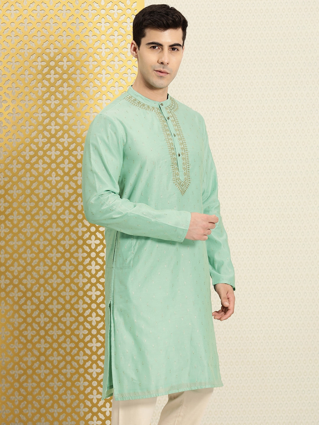 House of Pataudi Floral Printed Sequined Yoke Design Jashn Kurta | Grocsy